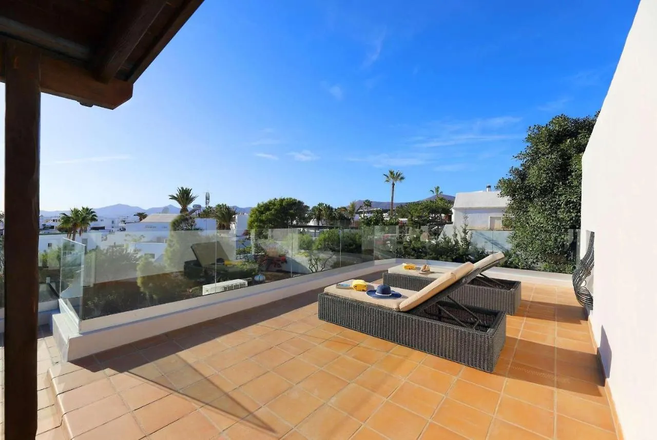 Cancilla Puerto del Carmen  Villa Puerto del Carmen (Lanzarote)
